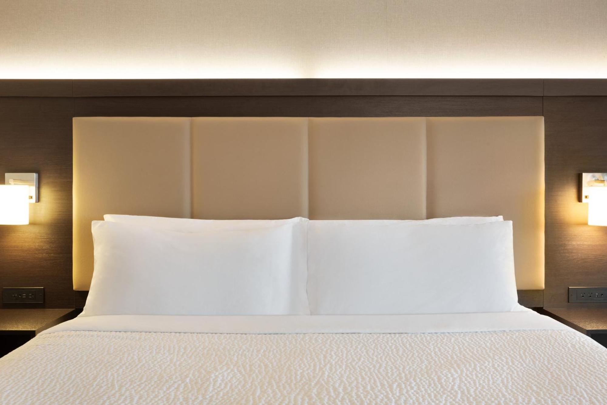 Holiday Inn Express & Suites - Redding By Ihg Exteriér fotografie