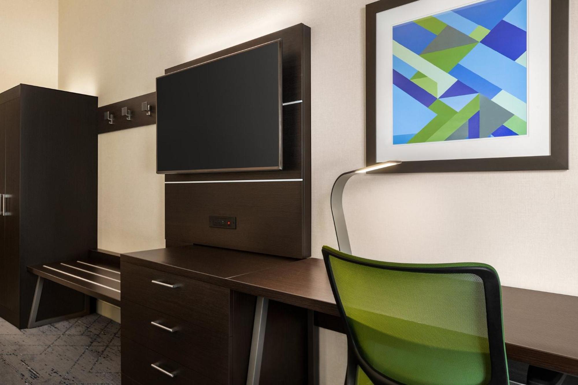 Holiday Inn Express & Suites - Redding By Ihg Exteriér fotografie