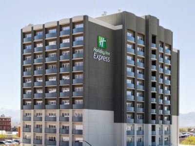 Holiday Inn Express & Suites - Redding By Ihg Exteriér fotografie